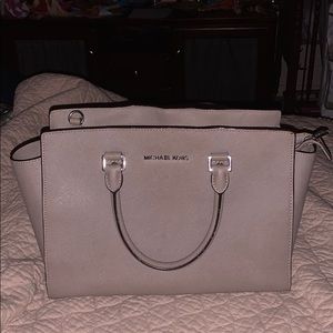 MK purse